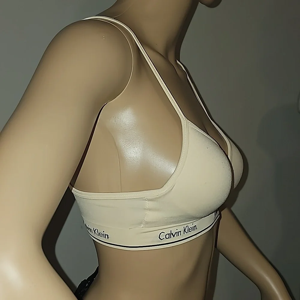 Calvin Klein Seamless Wireless Bra Padded Cups Modern Cotton 32A NWOT - Picture 4 of 12